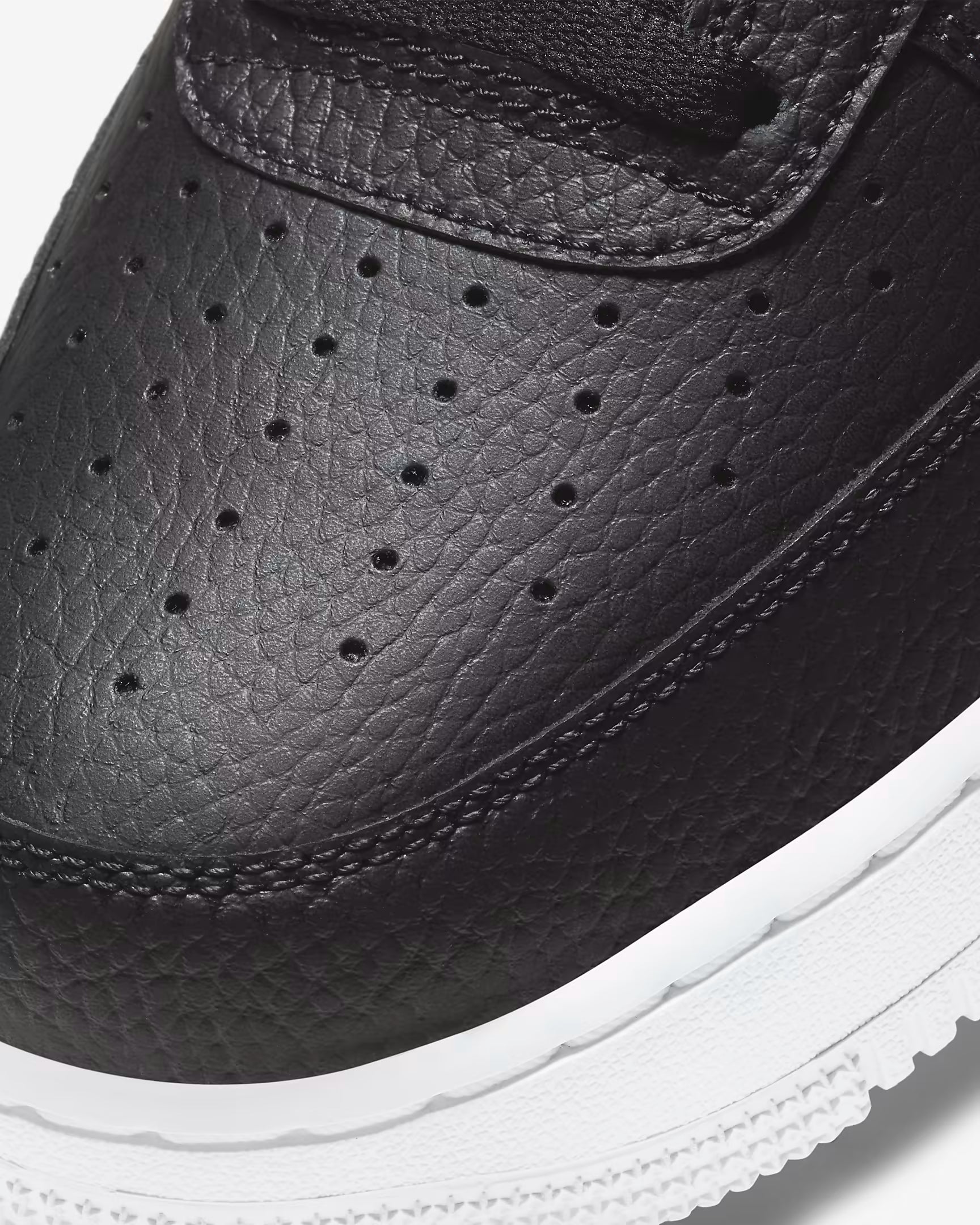 Nike Air Force 1 Low '07 Black White Pebbled Leather