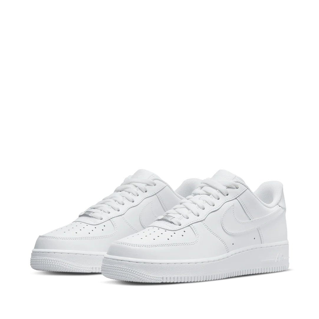 Nike Air Force 1 Triple White