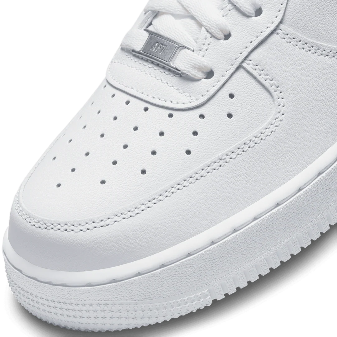 Nike Air Force 1 Triple White