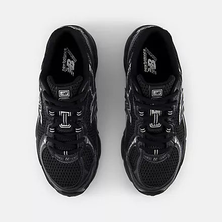 New Balance 740 Black Silver Metallic GS