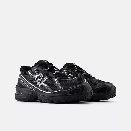 New Balance 740 Black Silver Metallic GS