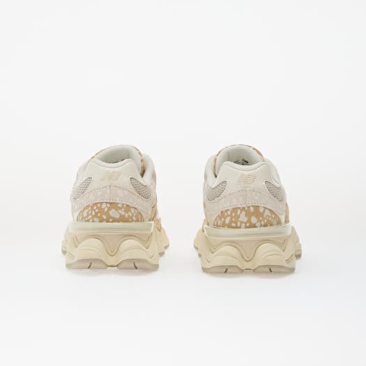 New Balance 9060 Toasted Sesame