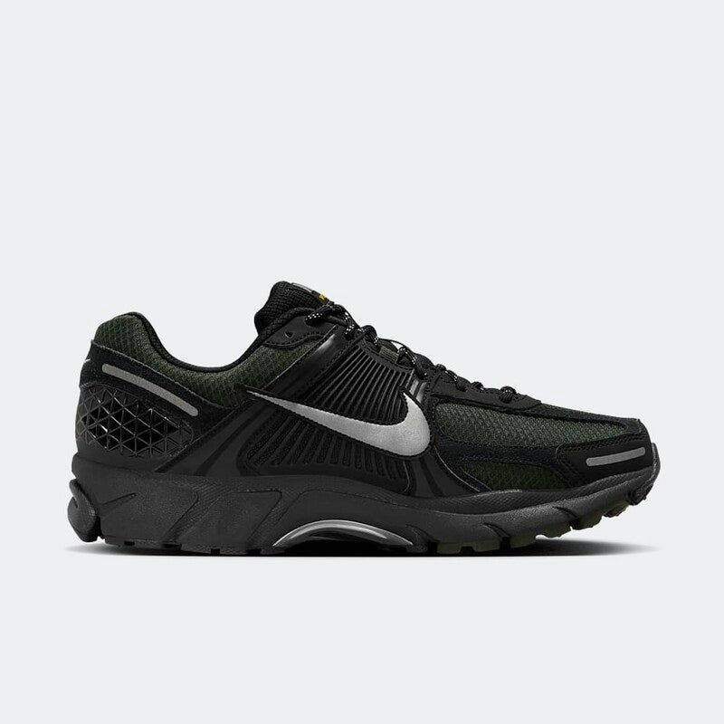 Nike Zoom Vomero 5 Black Sequoia
