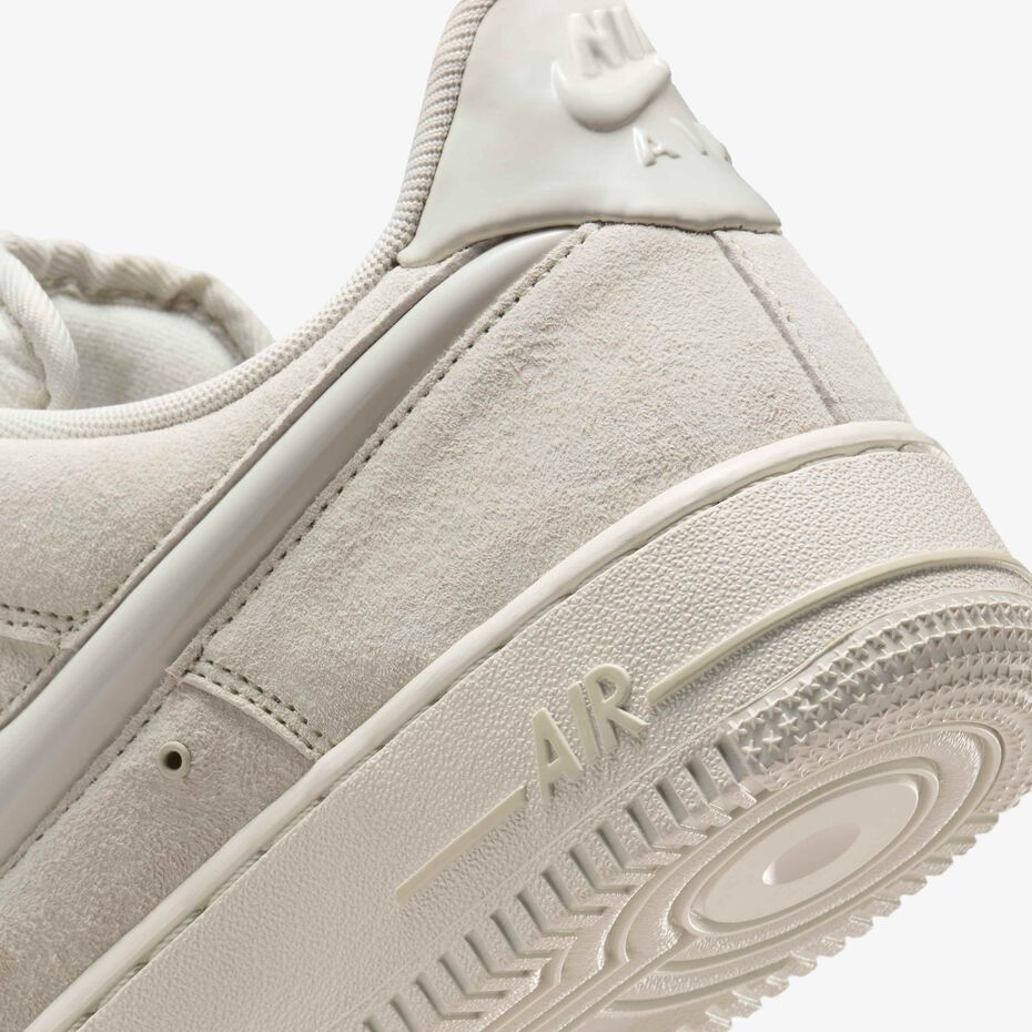 Nike Air Force 1 Low '07 Light Orewood Brown (Women's)