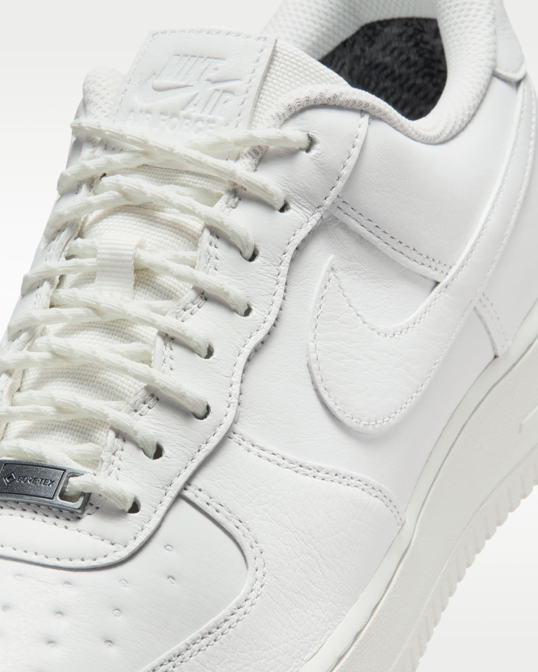 Nike Air Force 1 Low Gore-Tex Vibram Summit White