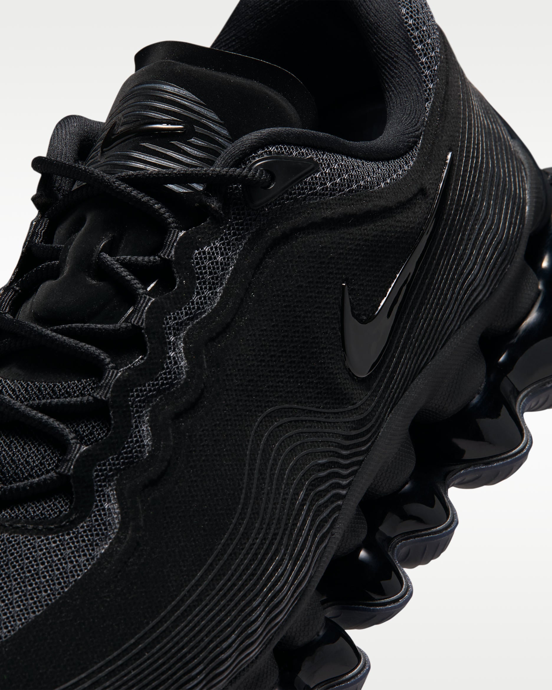 Nike Air Liquid Max Black Anthracite Smoke Grey