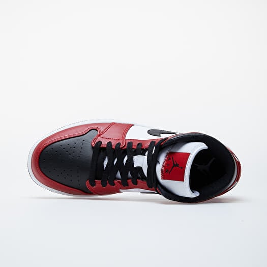 Jordan 1 Mid Chicago Toe
