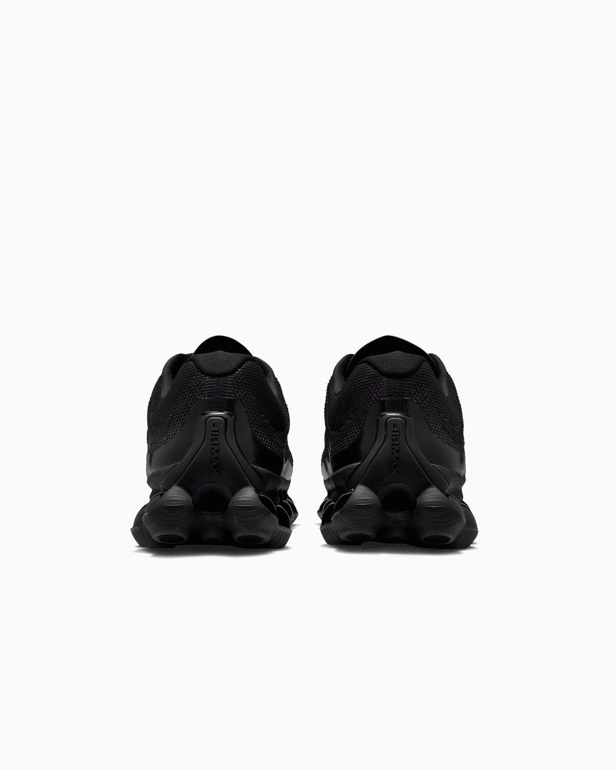 Nike Air Liquid Max Triple Black
IQ7634-003