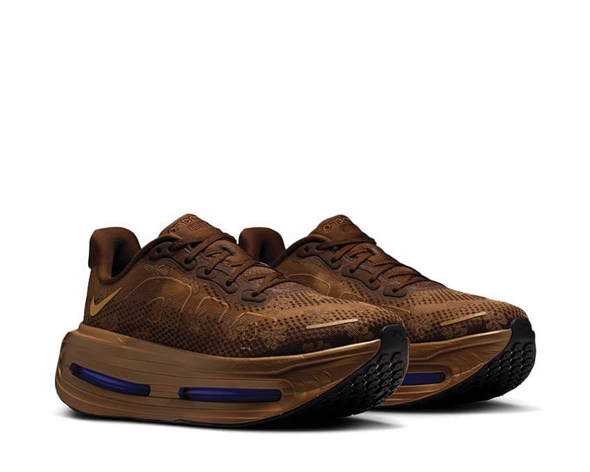 Nike Vomero Premium Flat Stout (Women's)