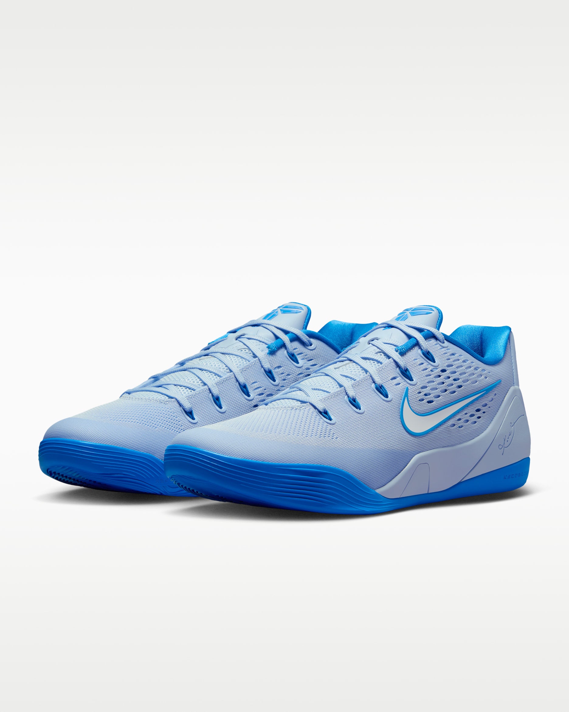 Nike Kobe 9 EM Low Protro TB Hydrogen Blue