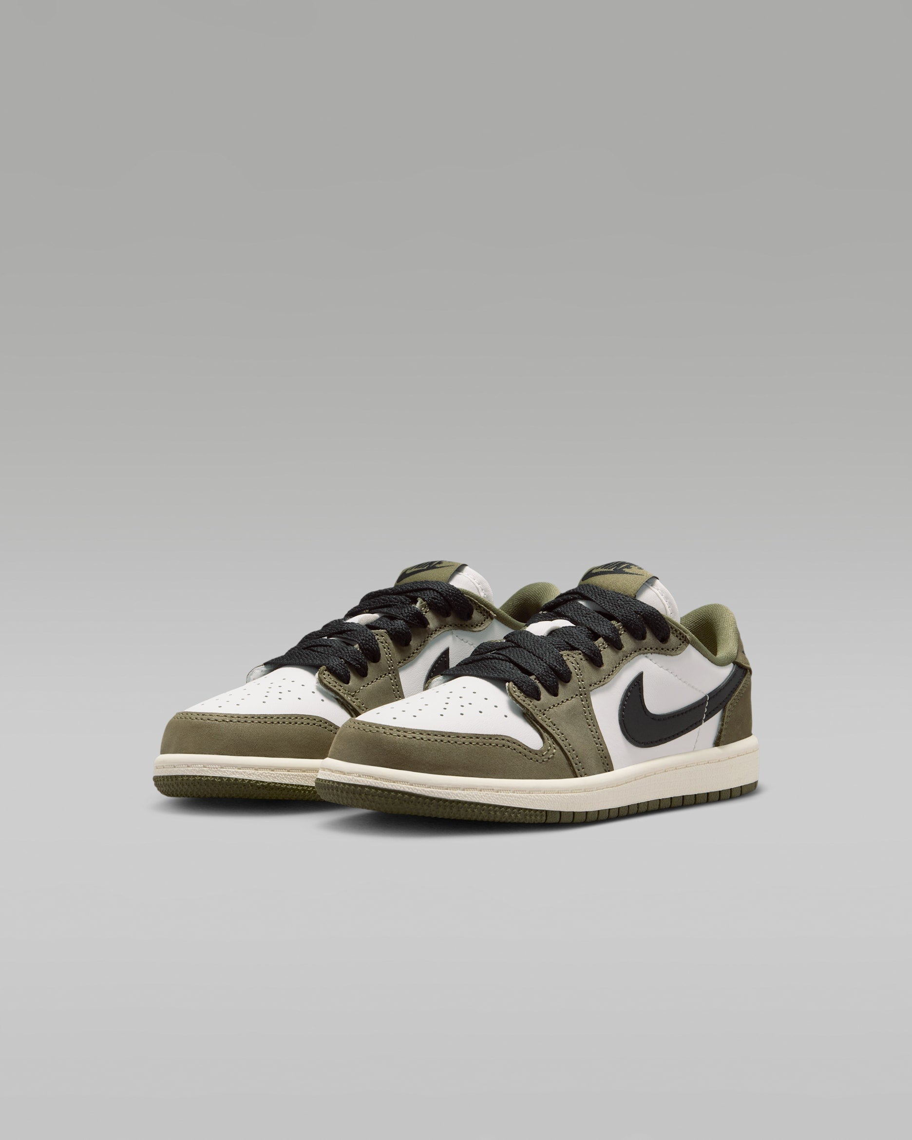 Jordan 1 Retro Low OG Medium Olive (PS)
