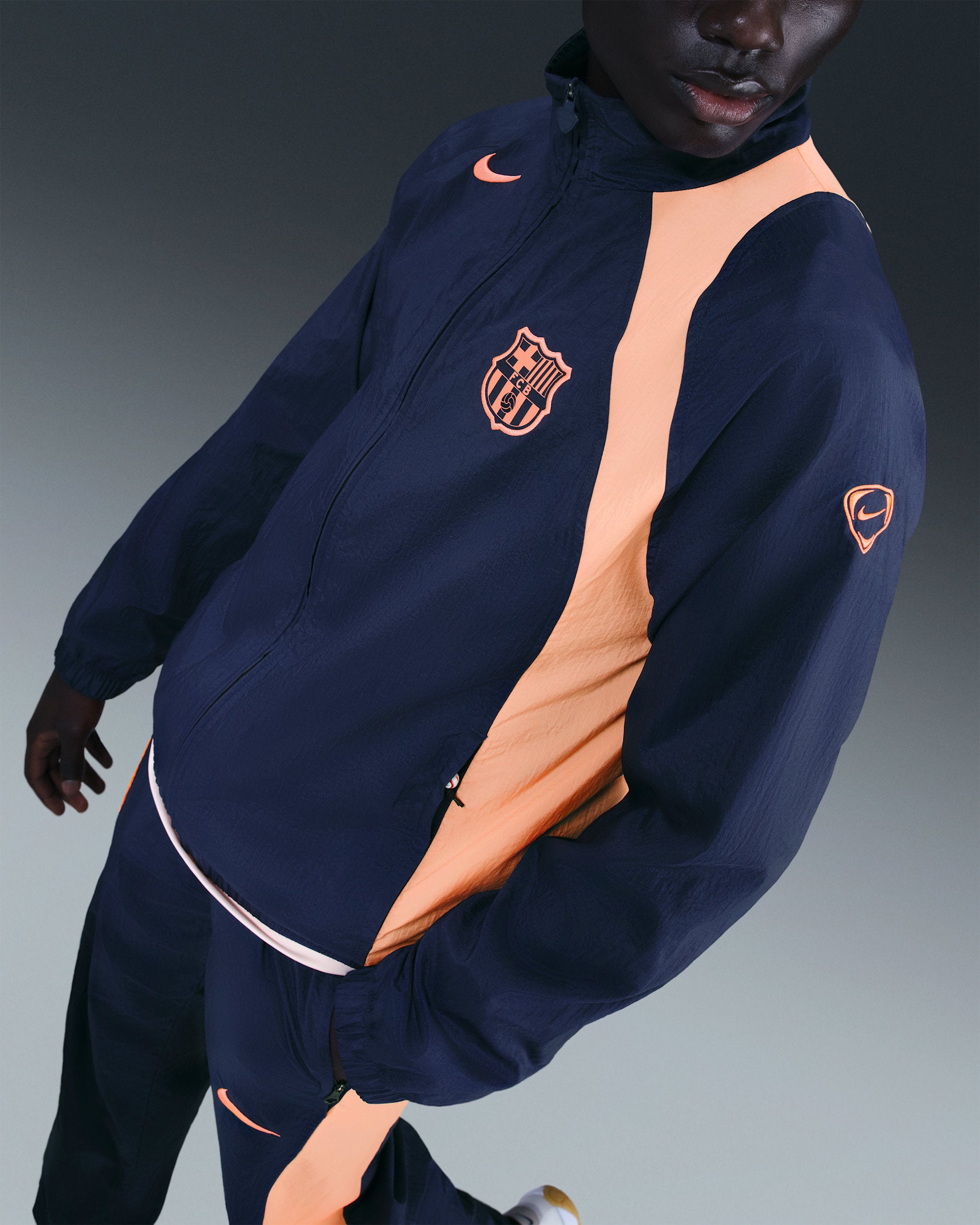 Nike FC Barcellona Men's Soccer Total 90 Soccer Tracksuit