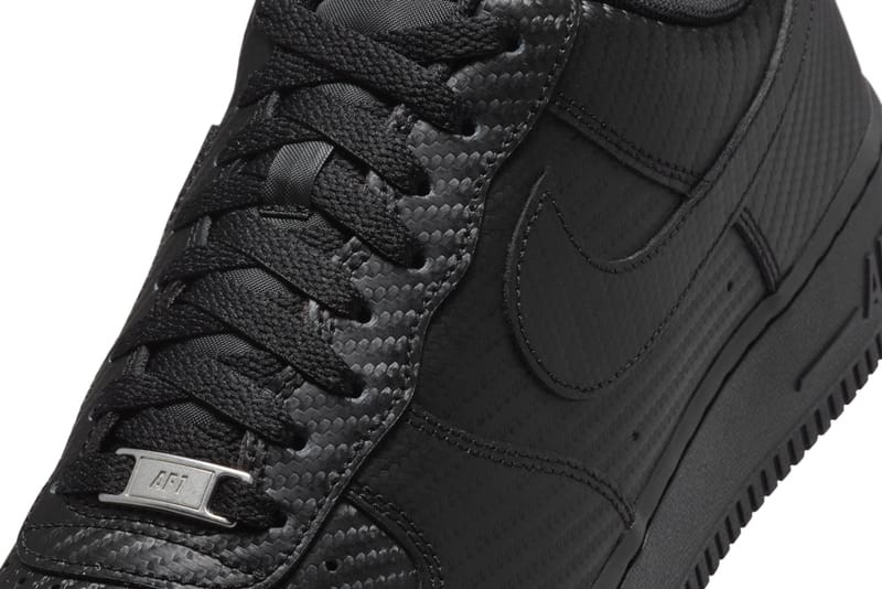 Nike Air Force 1 Black Carbon