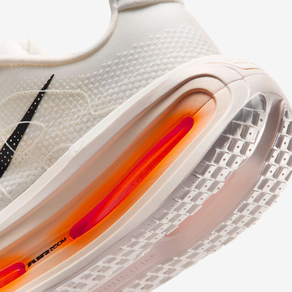 Nike Vomero Premium White Bright Crimson