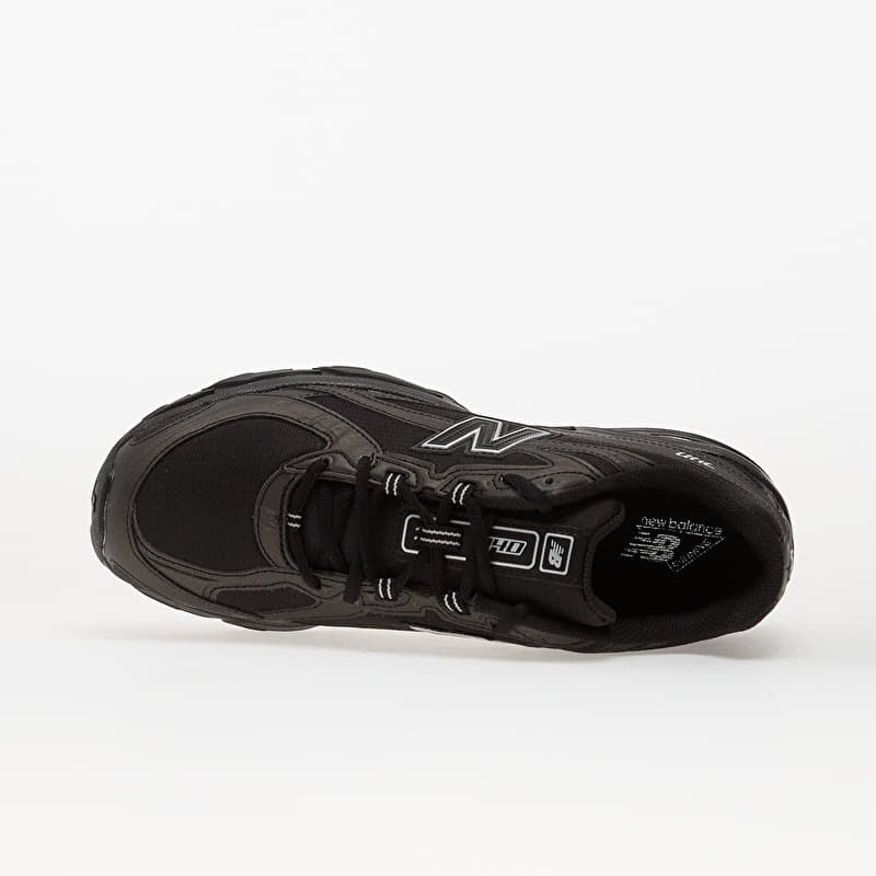 New Balance 740 Black