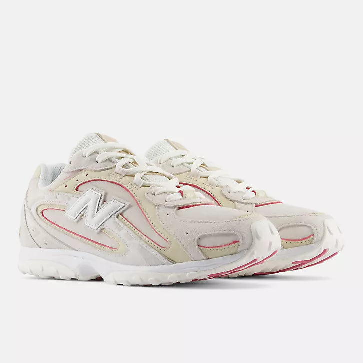 New Balance 204L Sea Salt Bone Pink Eraser