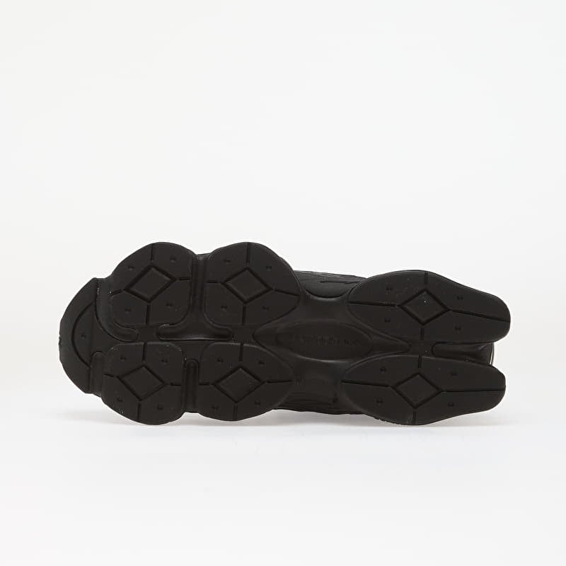 New Balance 9060R Triple Black