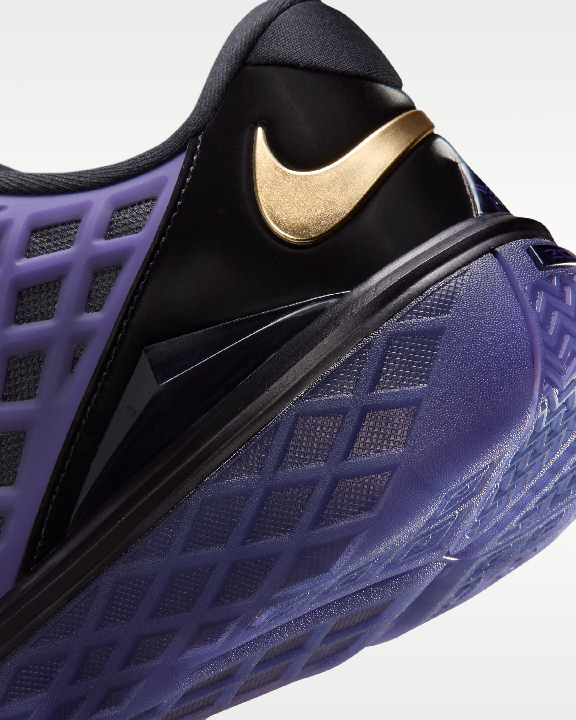 Nike Kobe 3 Low Protro FC Barcelona Black/Metallic Gold/Electro Purple