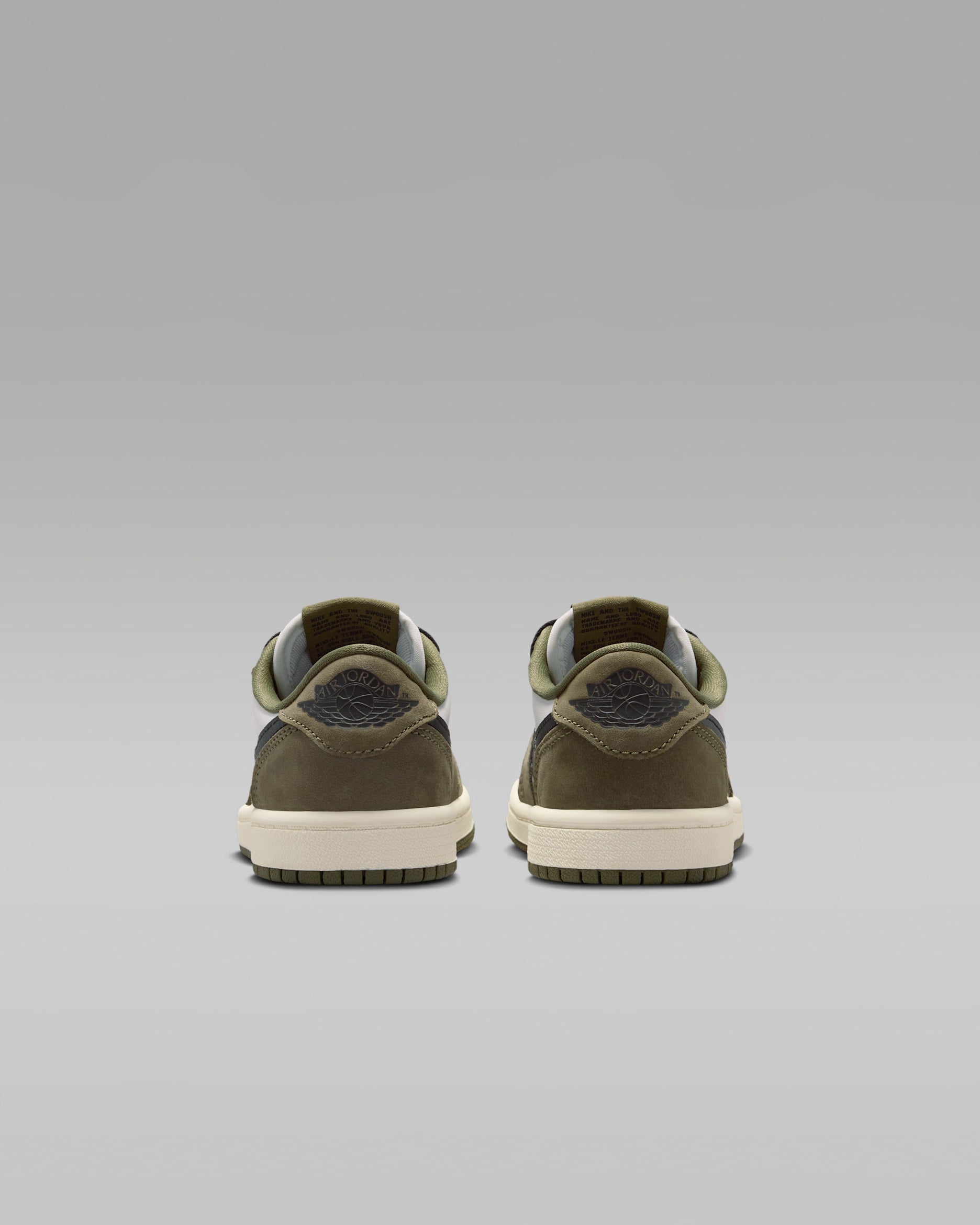 Jordan 1 Retro Low OG Medium Olive (PS)