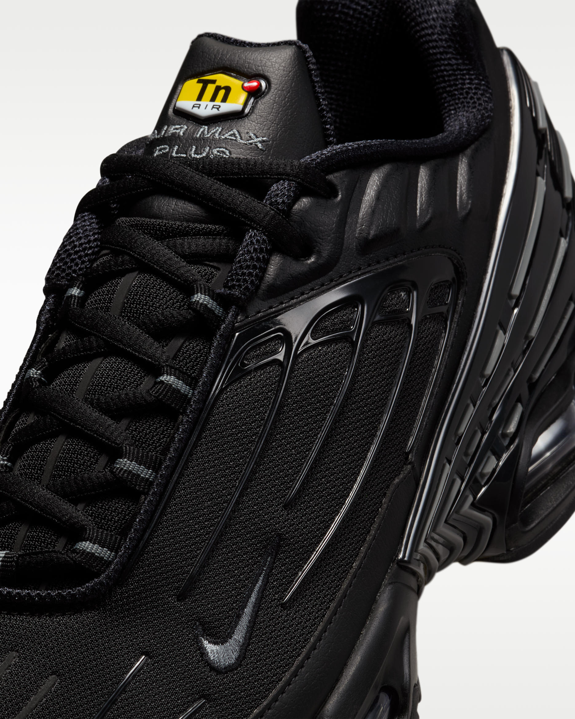 Nike Air Max Plus 3 Black Smoke Grey