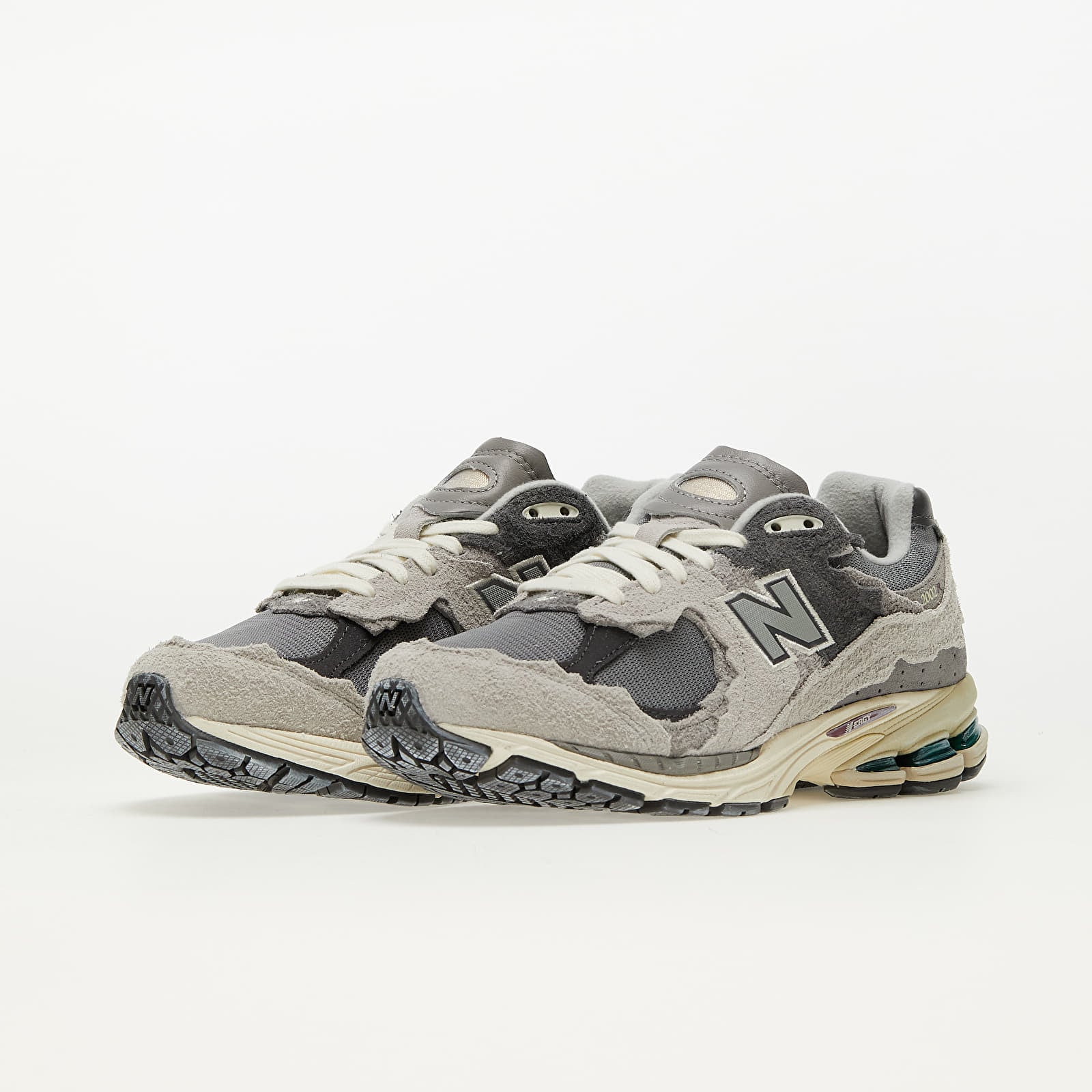 New Balance 2002R Protection Pack Rain Cloud