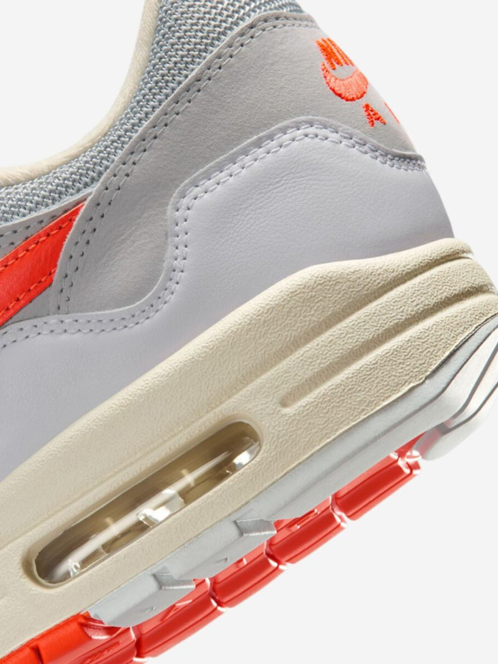 Nike Air Max 1 Patta Waves White Hyper Crimson (with bracelet)