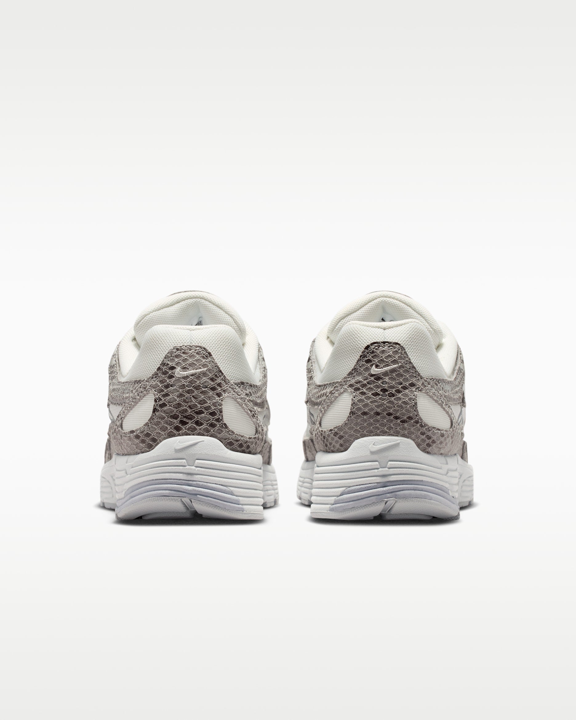 Nike P-6000 Se Light Bone/ Light Bone-Black (Women's)