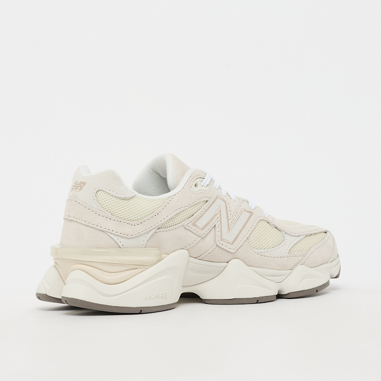 New Balance 9060 Timberwolf/Sea Salt