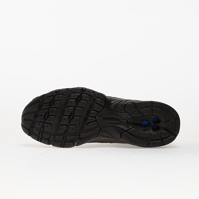 New Balance 740 Black