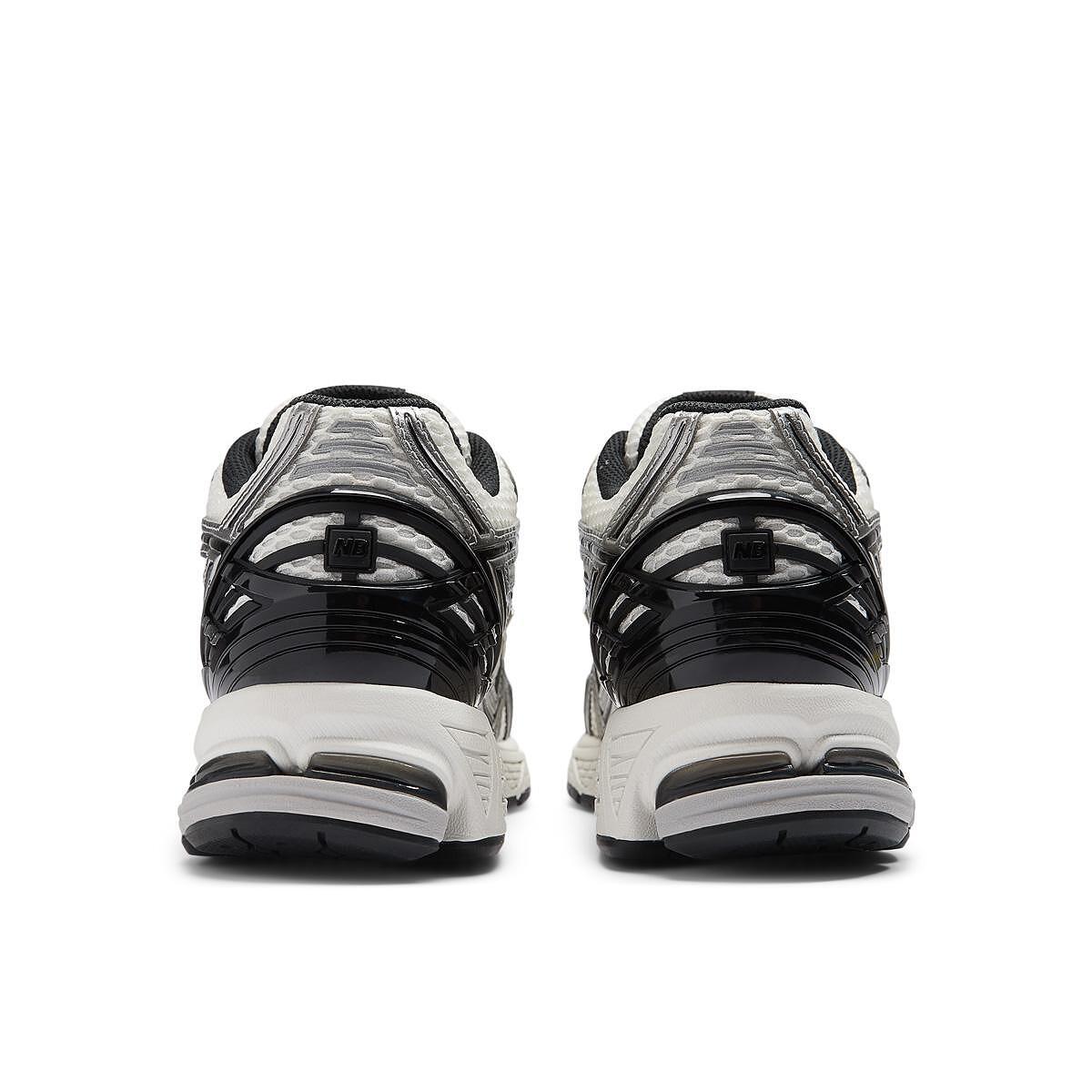 New Balance 1906R Silver Black