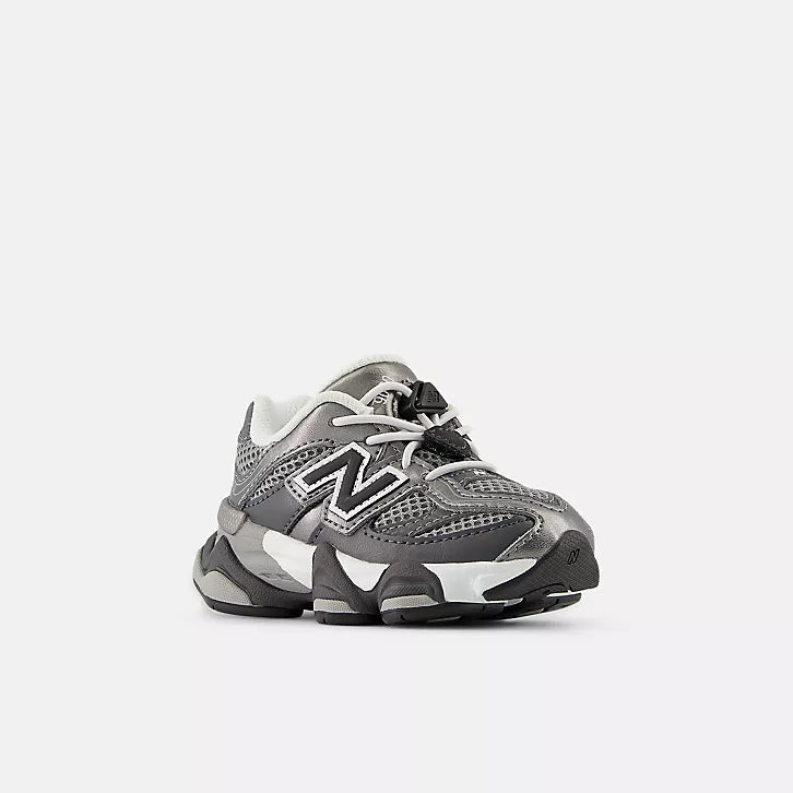 New Balance 9060 Magnet (TD)