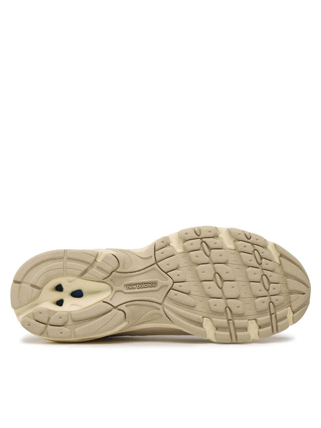 New Balance 530 Beige Angora