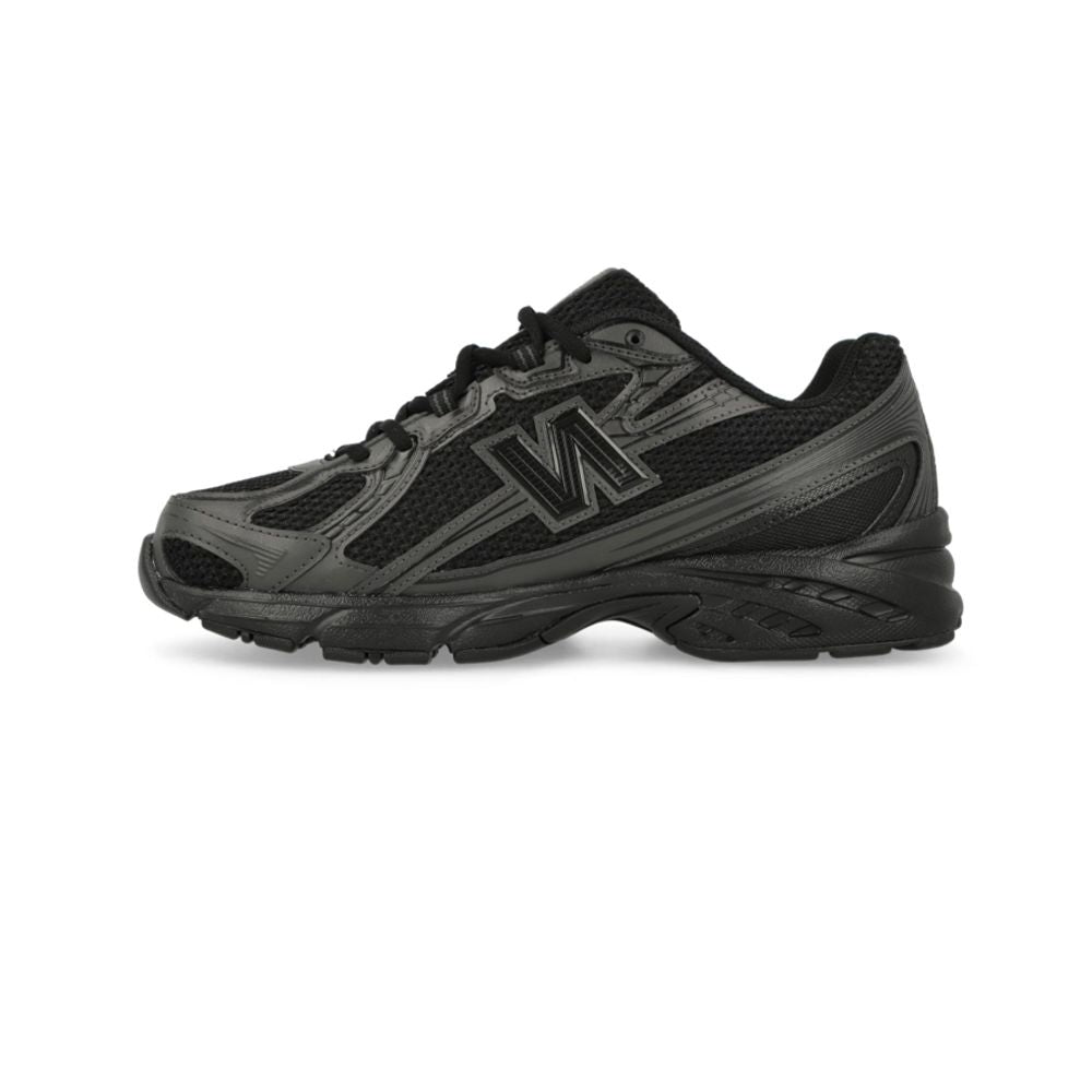 New Balance 740 Triple Black